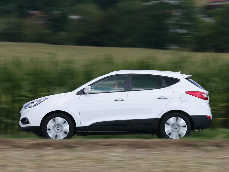  Hyundai ix35 2013 года  (фото 8 из 30)